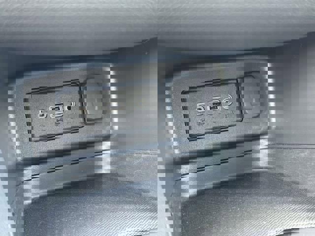 Used 2024 Chevrolet Equinox LT image 27