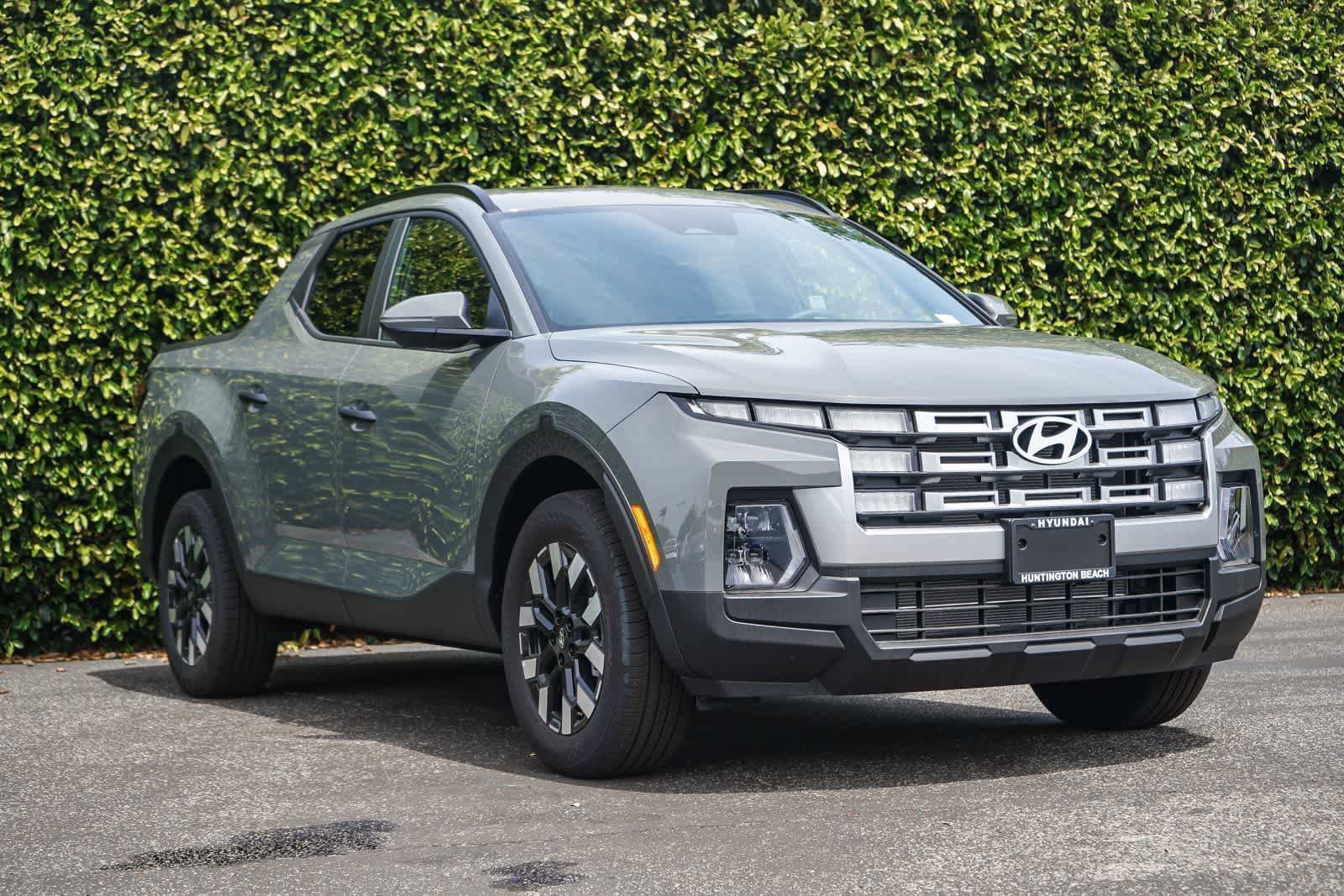 New 2026 Hyundai Santa Cruz SEL FWD image 3