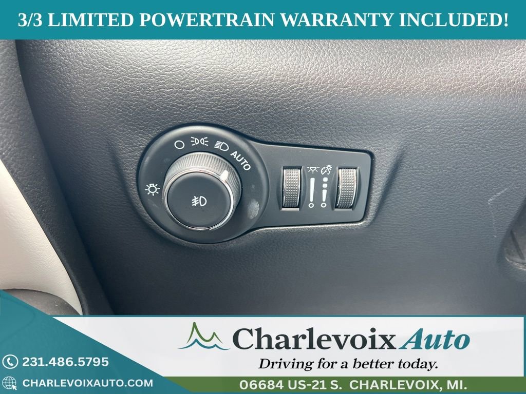 Used 2022 Jeep Compass Limited image 34