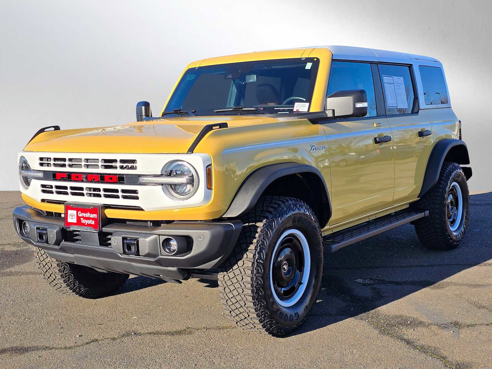 Used 2023 Ford Bronco Heritage Edition image 8