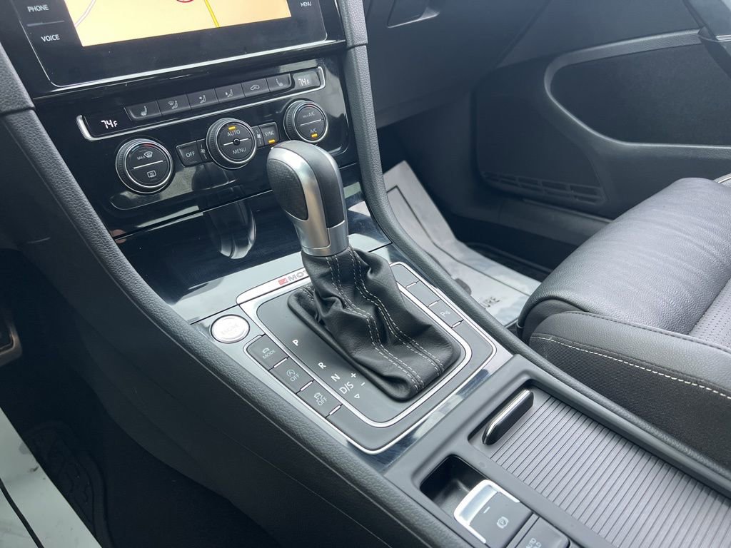 Used 2019 Volkswagen Golf R 4-Door image 19