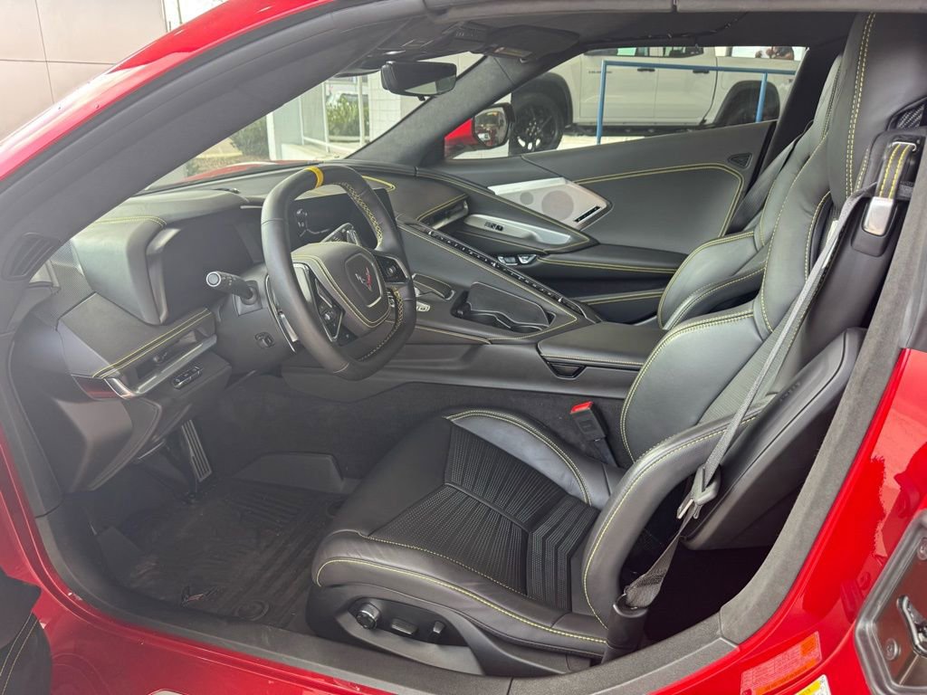 Used 2025 Chevrolet Corvette Stingray Premium Conv image 12