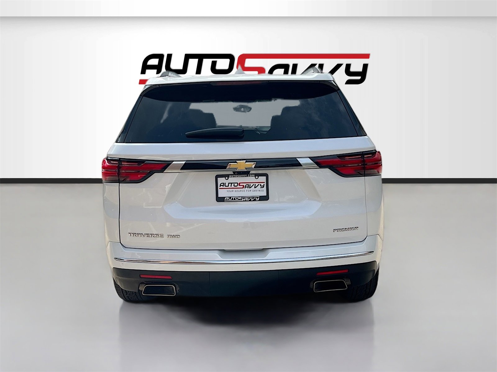 Used 2023 Chevrolet Traverse Premier w/ LPO, Floor Liner Package image 6