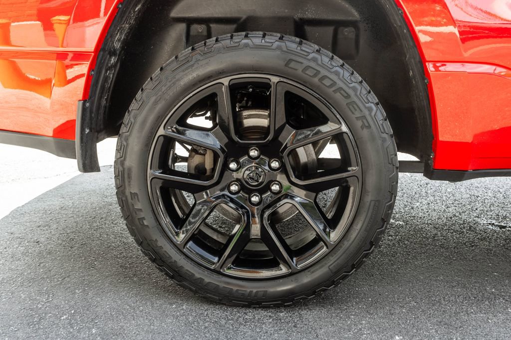 Used 2021 RAM 1500 Sport w/ Leather & Sound Group AWD/4WD image 30