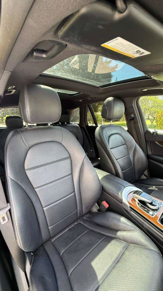 Used 2017 Mercedes-Benz GLC 300 image 6