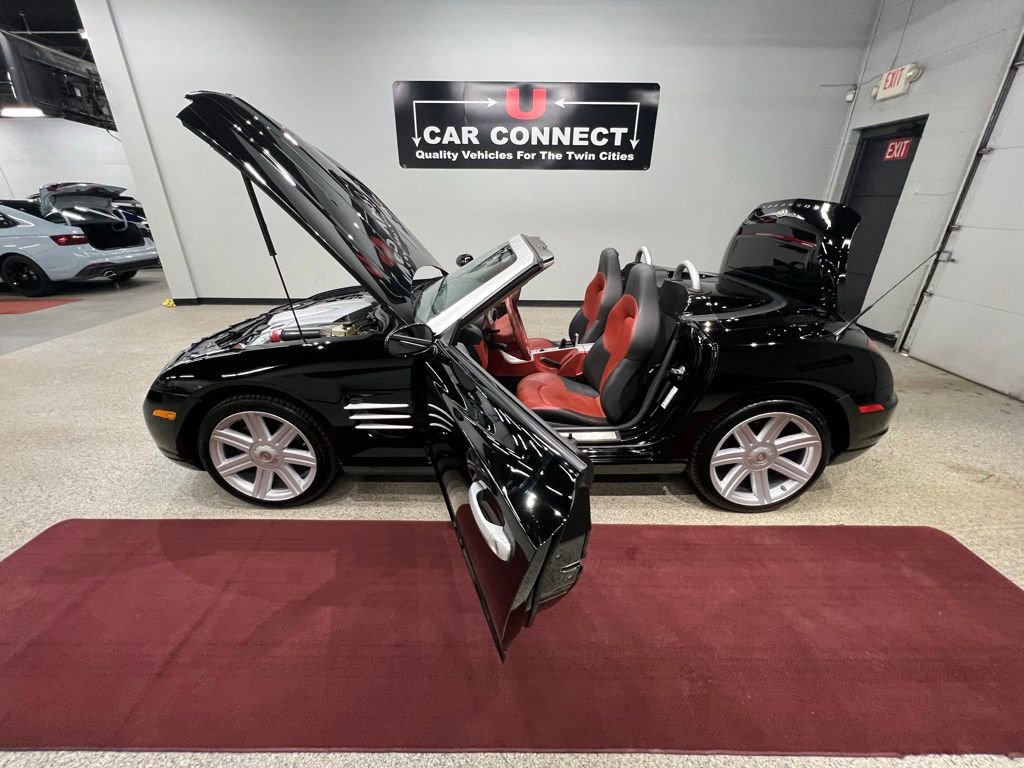 Used 2006 Chrysler Crossfire Limited image 46