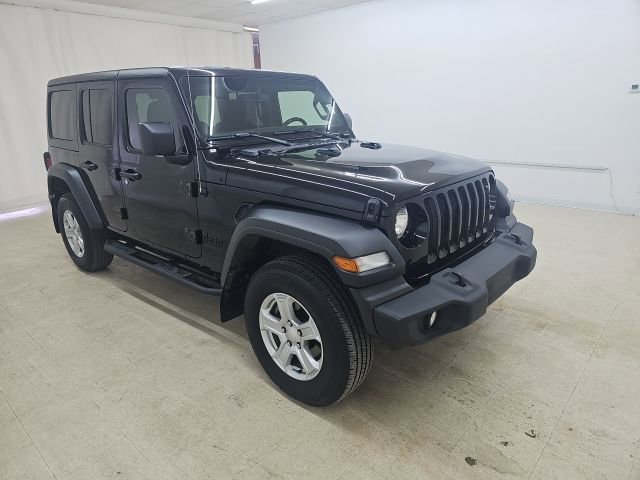 Used 2022 Jeep Wrangler Unlimited Sport image 3