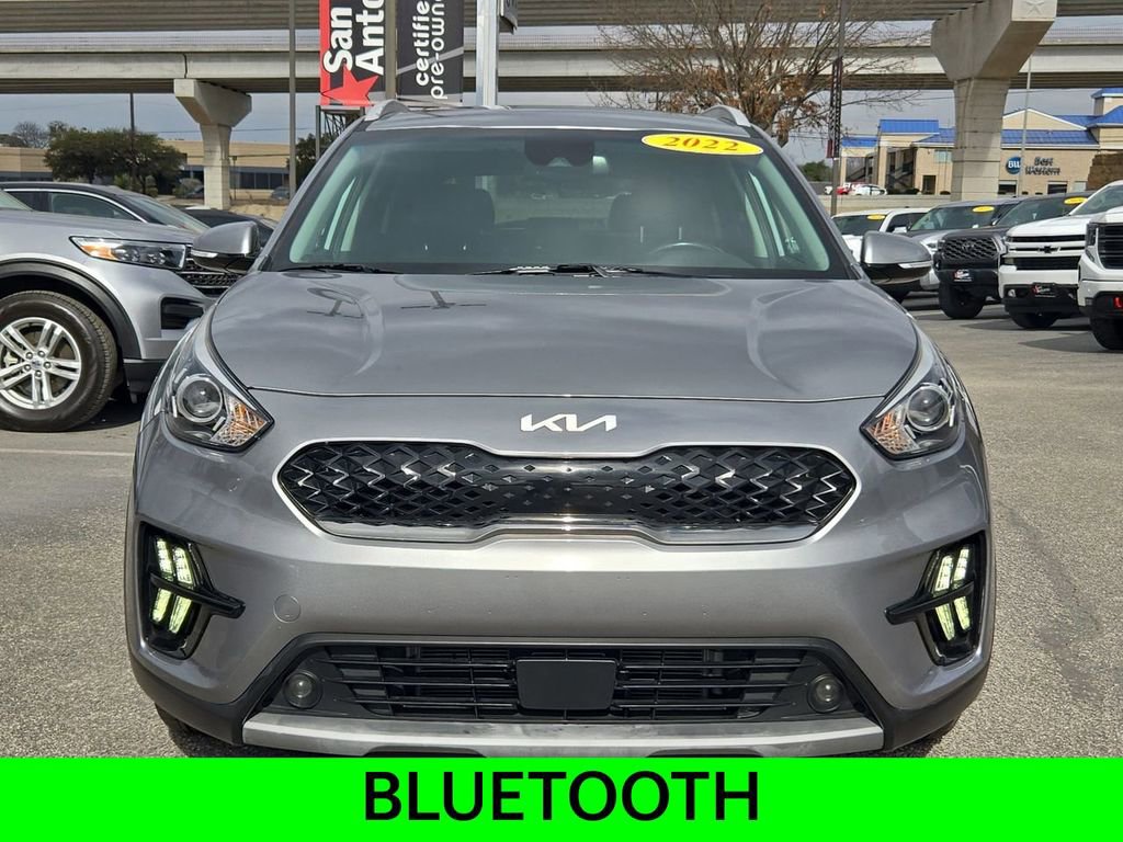 Used 2022 Kia Niro EX Premium image 3