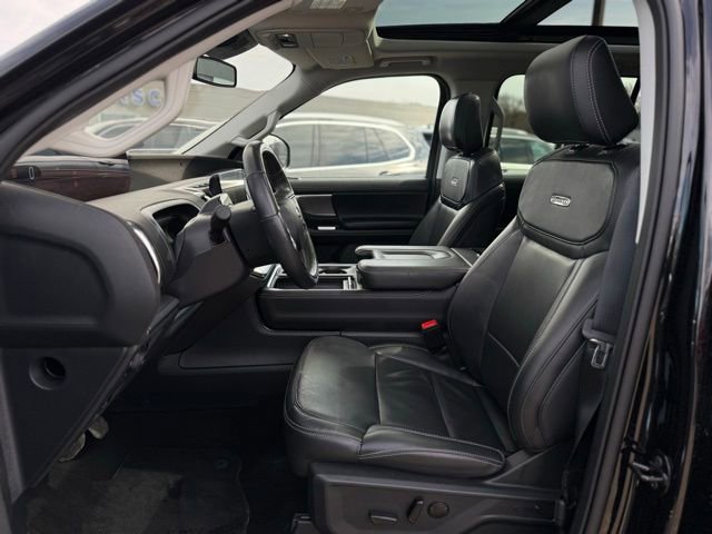 Used 2025 Ford Expedition Max Platinum image 15