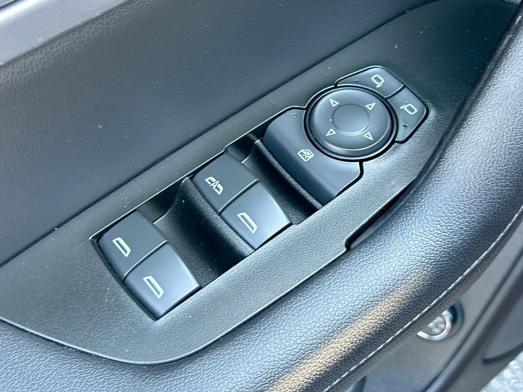 Certified 2019 Chevrolet Blazer LT FWD image 17