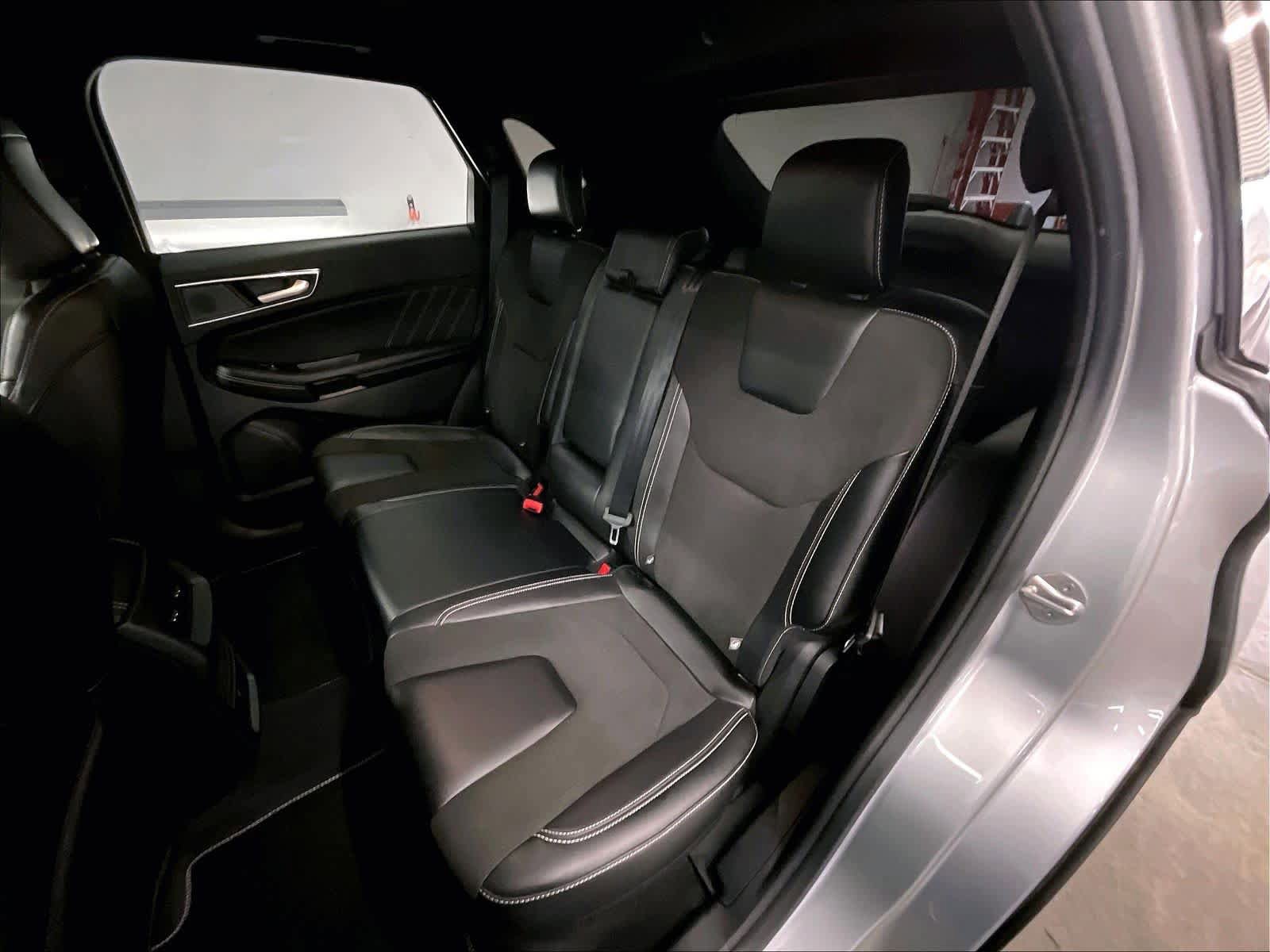 Used 2023 Ford Edge ST AWD/4WD image 27