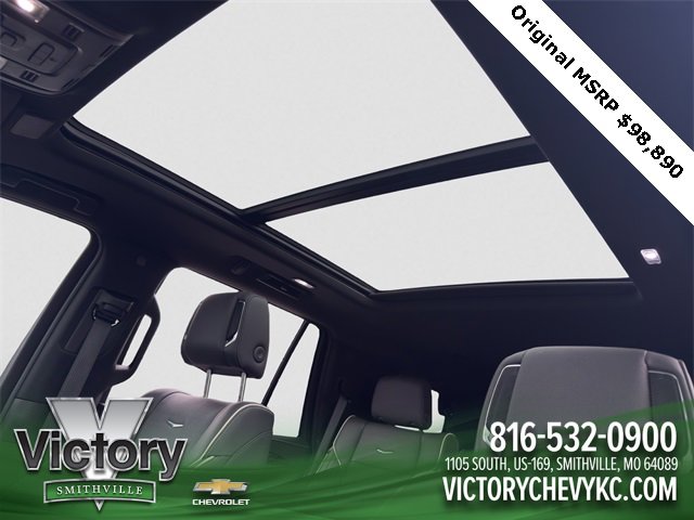 Used 2024 Cadillac Escalade Premium Luxury w/ LPO, Floor Liner Package image 29