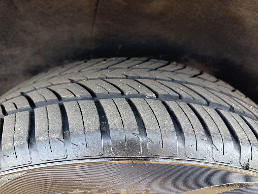 Used 2023 Chevrolet Suburban Premier image 39