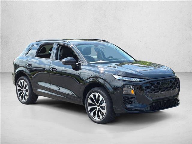 New 2026 Audi Q3 quattro 2.0T w/ Driver Assistance Package AWD/4WD image 5