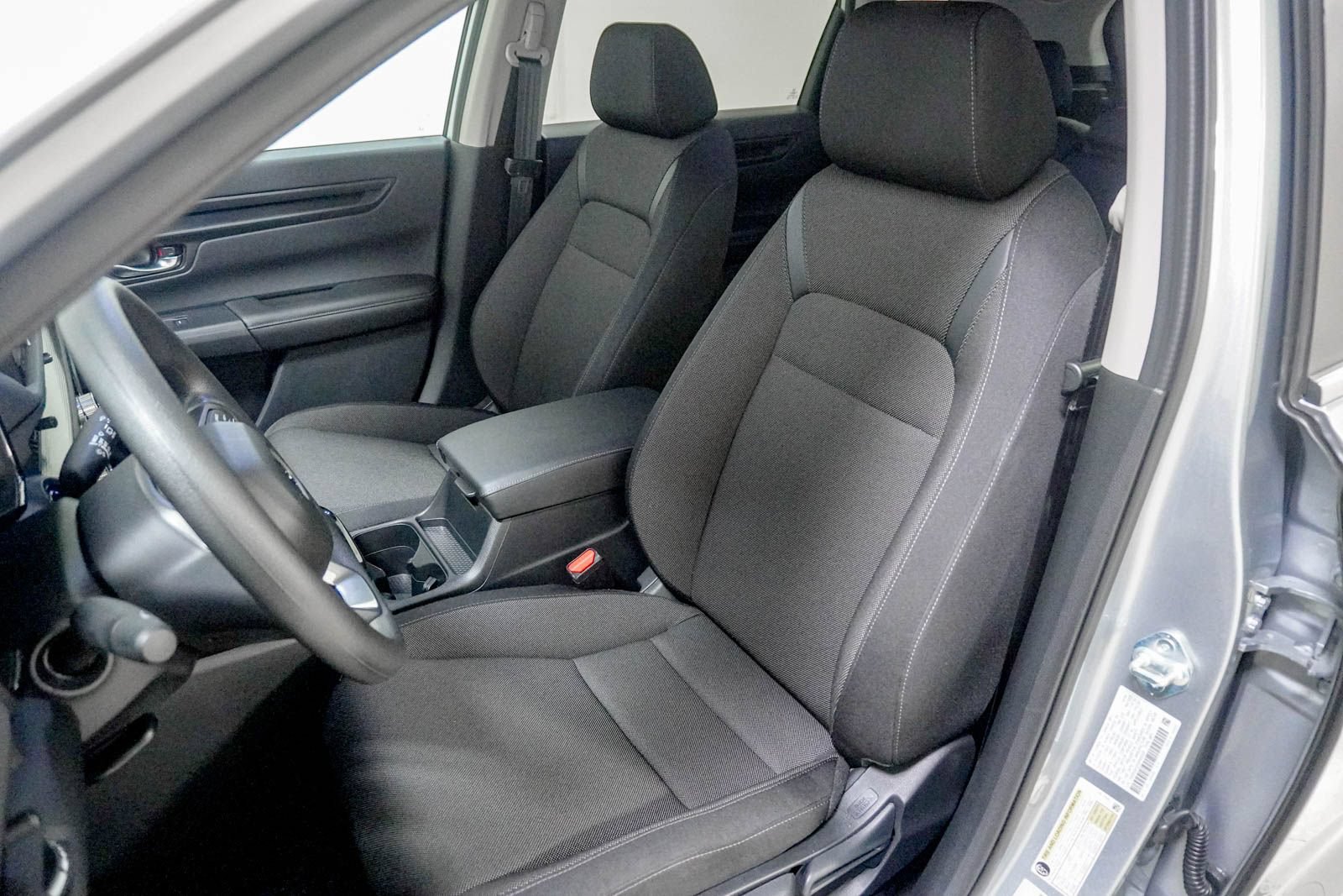 Used 2025 Honda CR-V LX image 18
