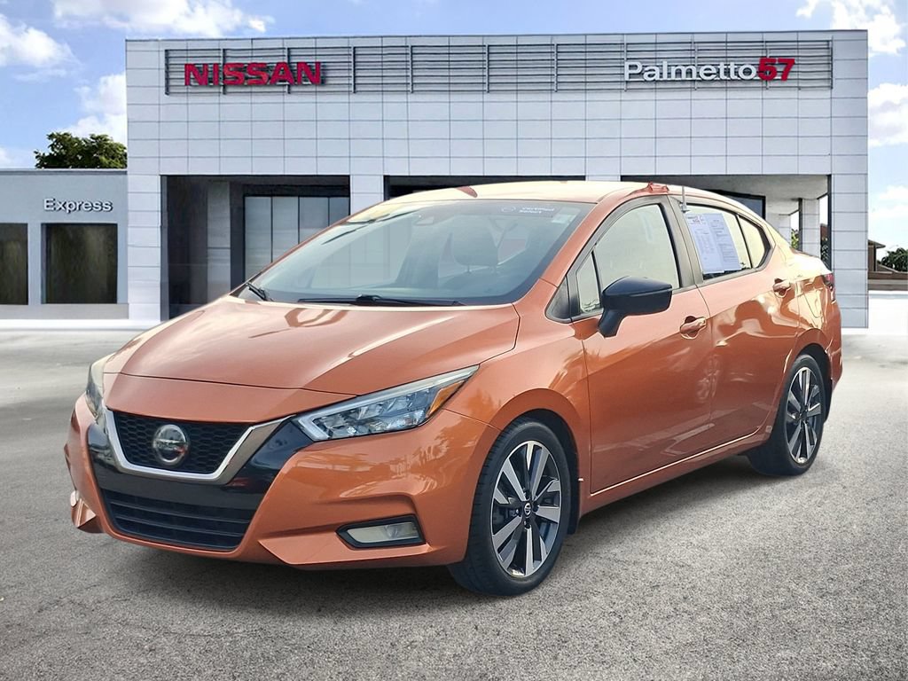 Used 2020 Nissan Versa SR FWD image 3
