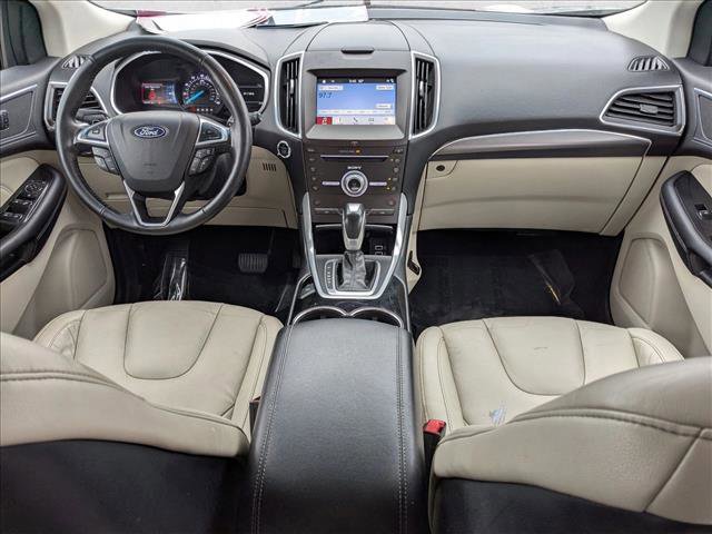 Used 2018 Ford Edge Titanium image 19