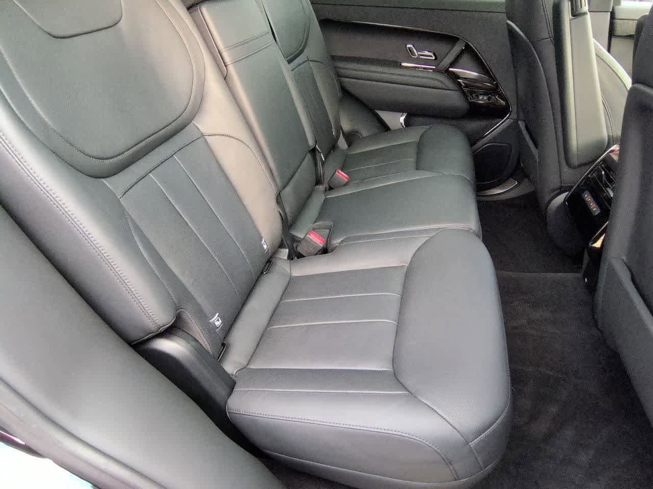 Used 2024 Land Rover Range Rover Sport Dynamic SE AWD/4WD image 21