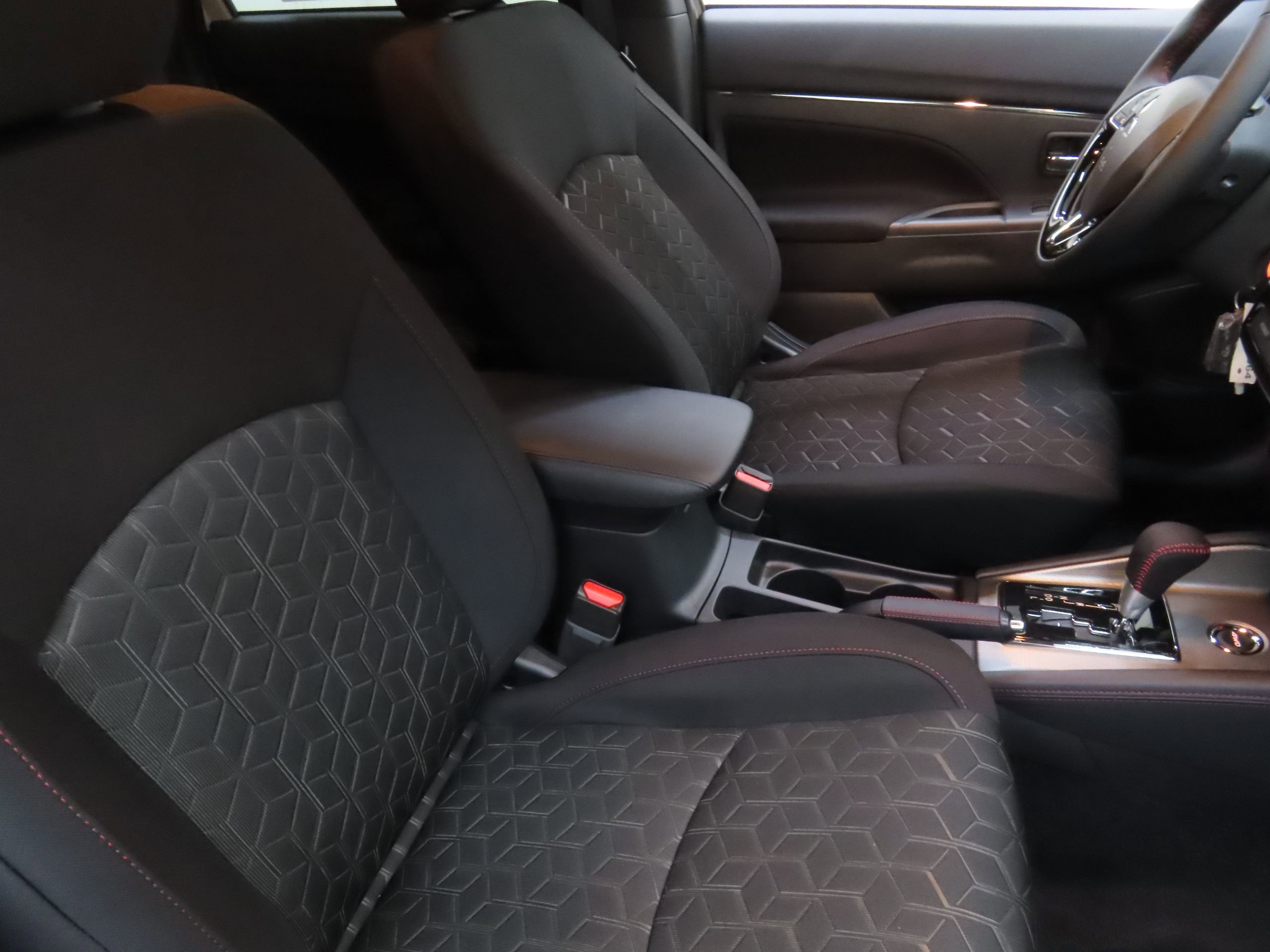 New 2025 Mitsubishi Outlander Sport AWD image 24