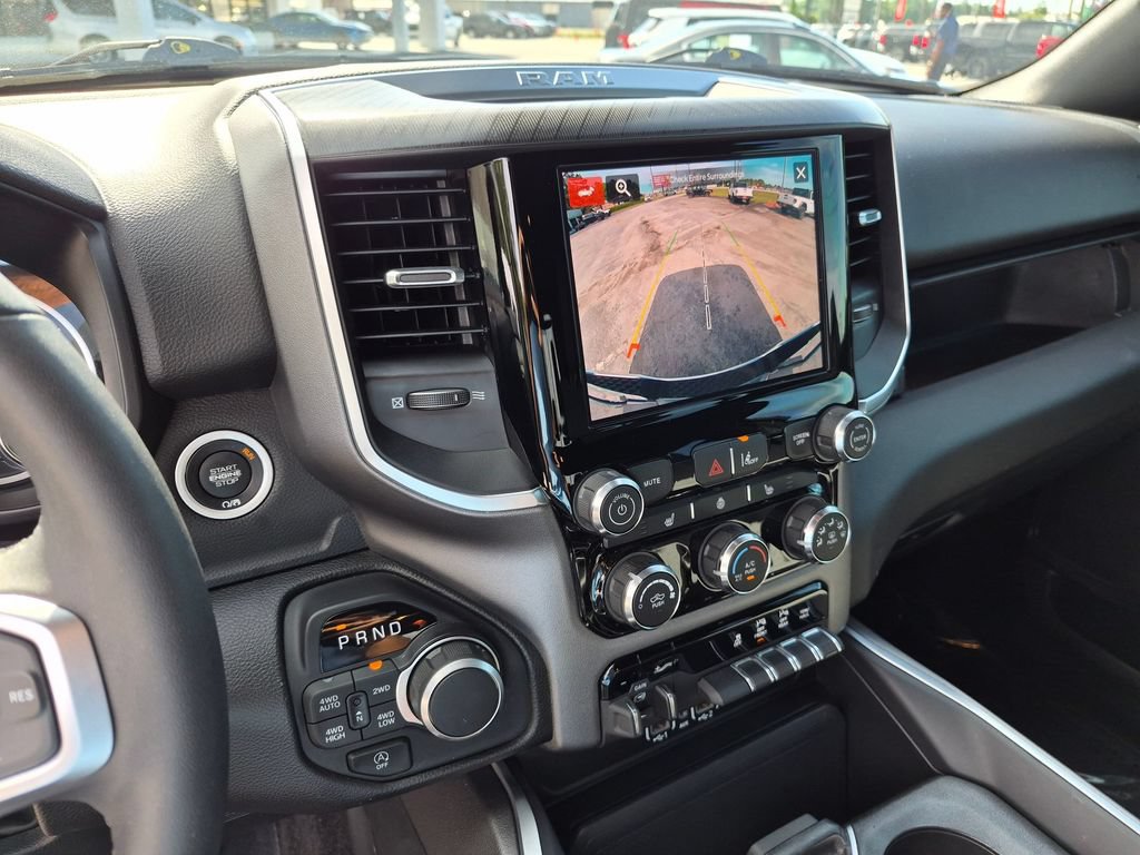 Used 2025 RAM 1500 Big Horn AWD/4WD image 21