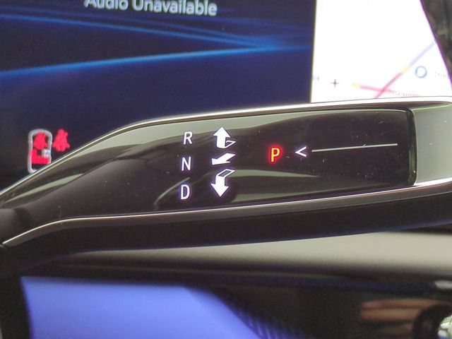 New 2027 Cadillac Optiq Luxury w/ LPO, Floor Liner Package AWD/4WD image 17