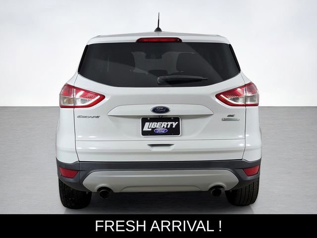 Used 2015 Ford Escape SE image 4