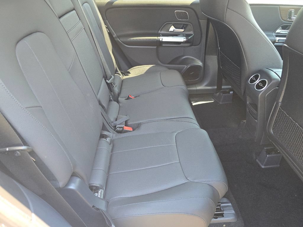 New 2026 Mercedes-Benz GLB 250 4MATIC image 20