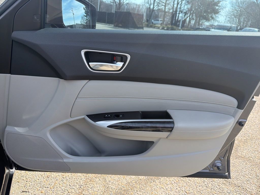 Used 2019 Acura TLX w/ Technology Package image 25