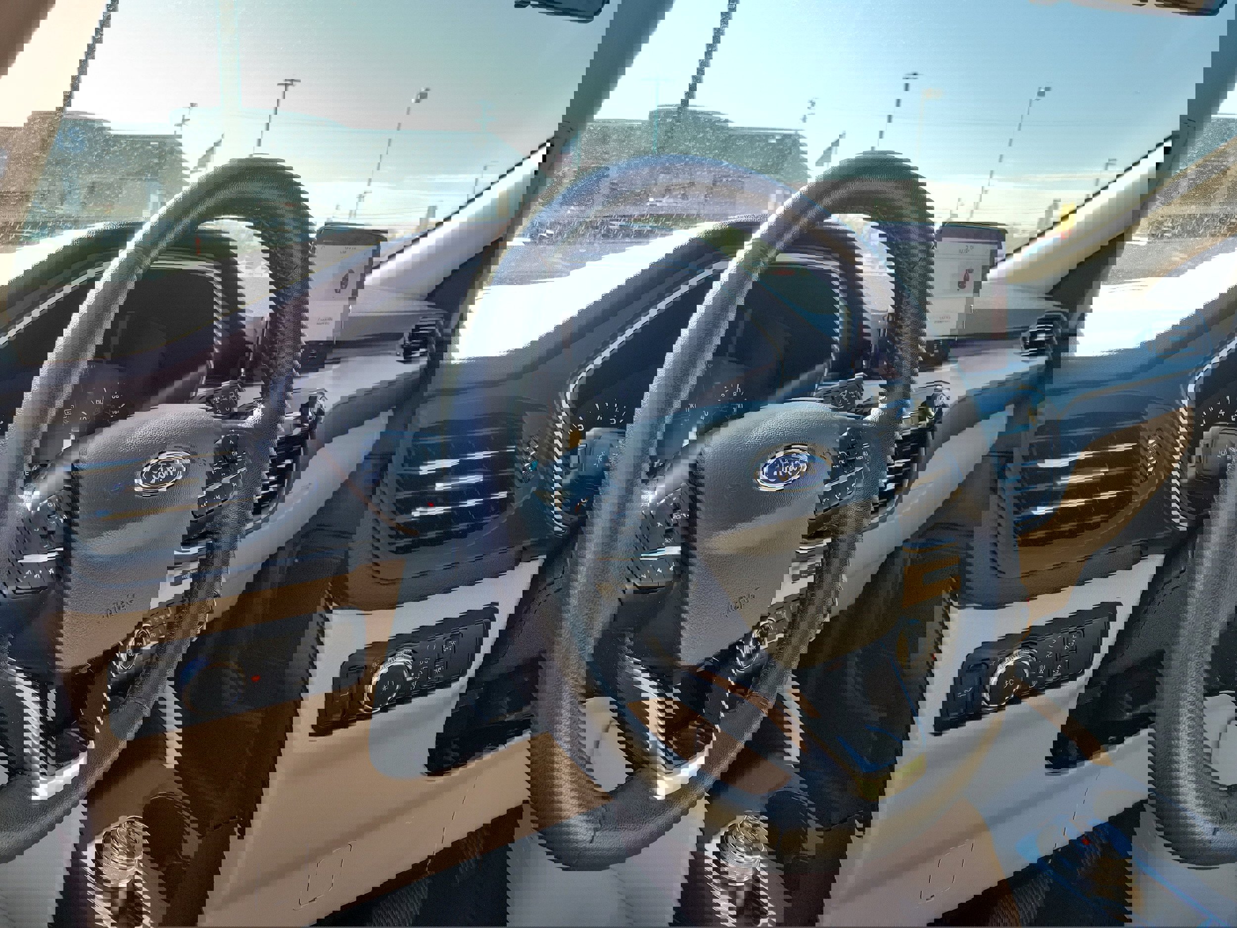 Certified 2020 Ford Escape SEL image 21