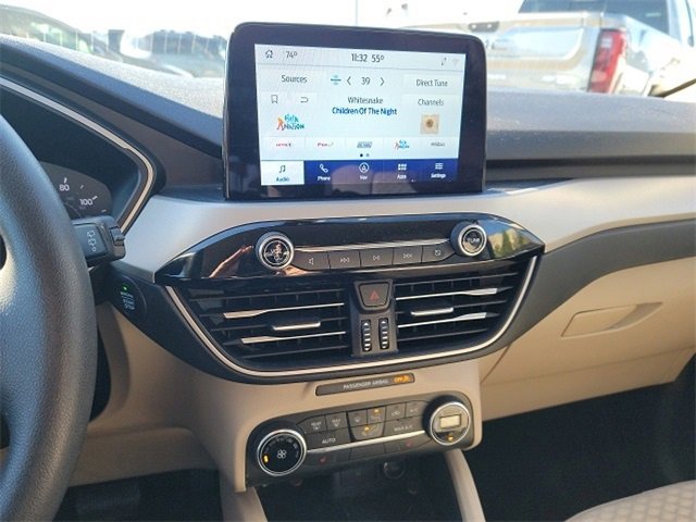 Used 2020 Ford Escape SE image 10