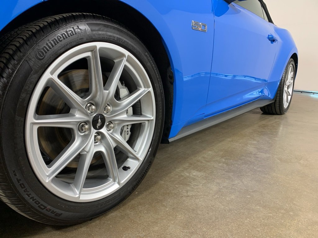 Used 2025 Ford Mustang GT Premium image 2