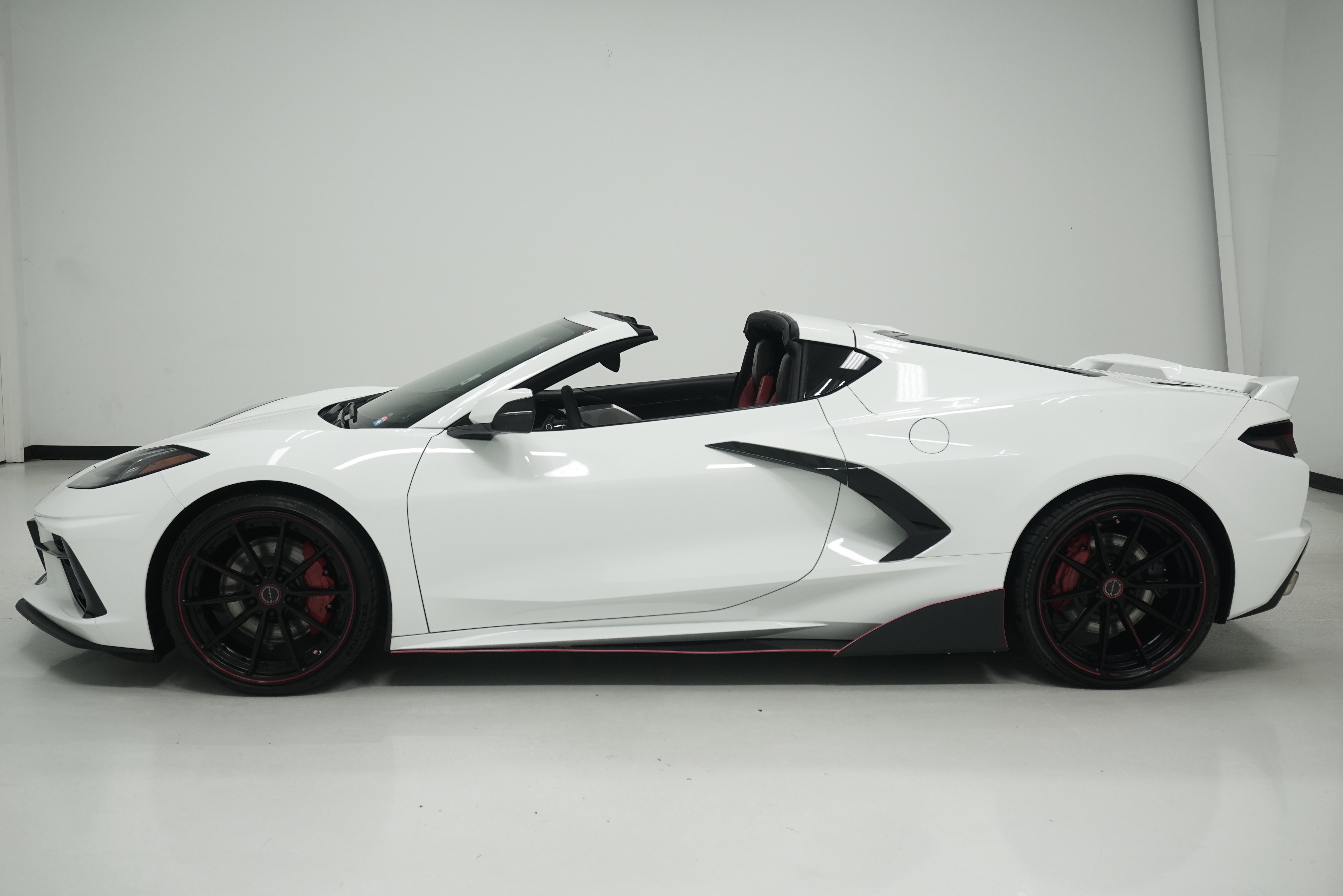 Used 2021 Chevrolet Corvette Stingray Premium Cpe w/ Z51 Performance Package image 10