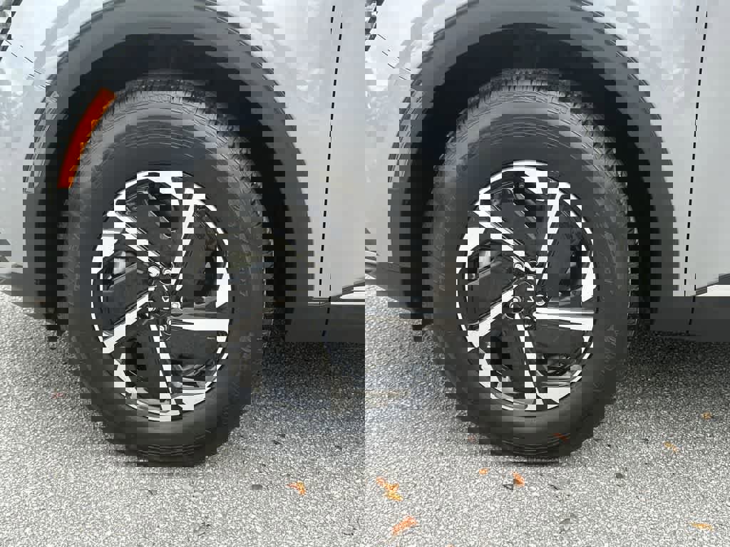 Certified 2023 Kia Sportage LX AWD/4WD image 10