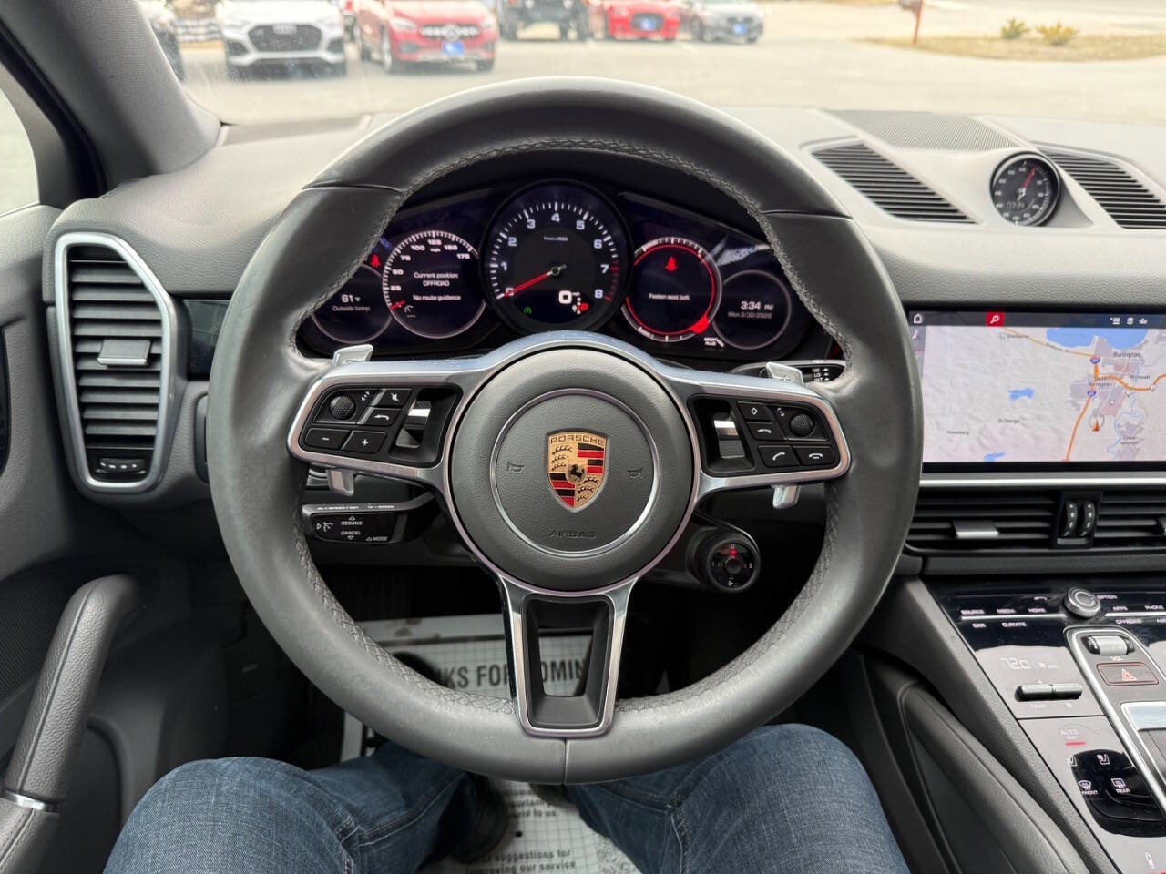 Used 2020 Porsche Cayenne AWD/4WD image 24