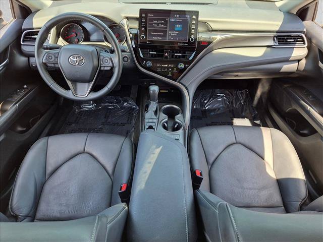 Used 2022 Toyota Camry XSE FWD image 16