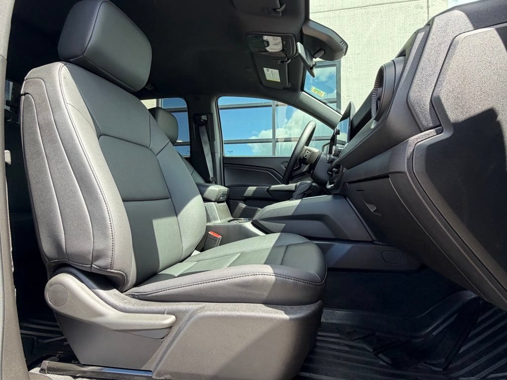 Used 2025 Chevrolet Colorado Trail Boss AWD/4WD image 20