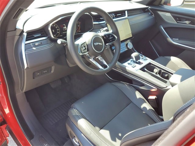 New 2026 Jaguar F-PACE R-Dynamic S image 25