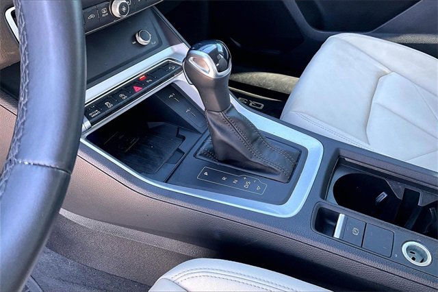 Used 2024 Audi Q3 2.0T Premium Plus w/ Premium Plus Package image 14