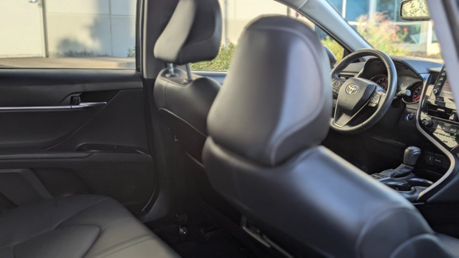 Used 2023 Toyota Camry XSE FWD image 18
