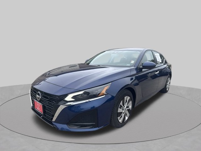 Used 2023 Nissan Altima 2.5 S FWD image 3