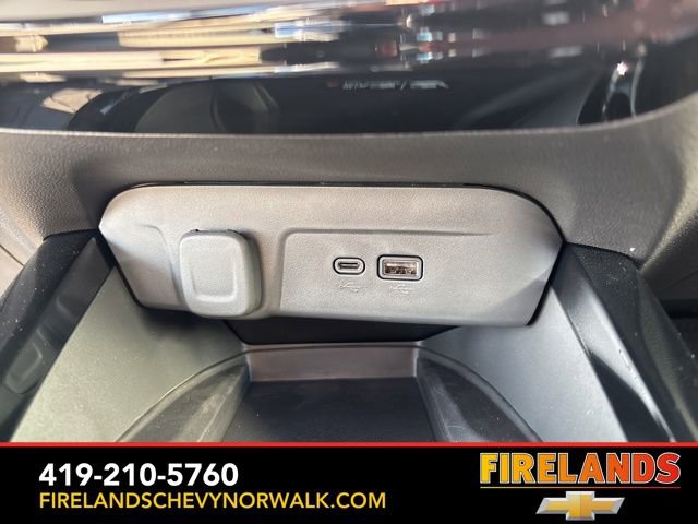 New 2025 Chevrolet Trax LT w/ Sunroof Package image 23