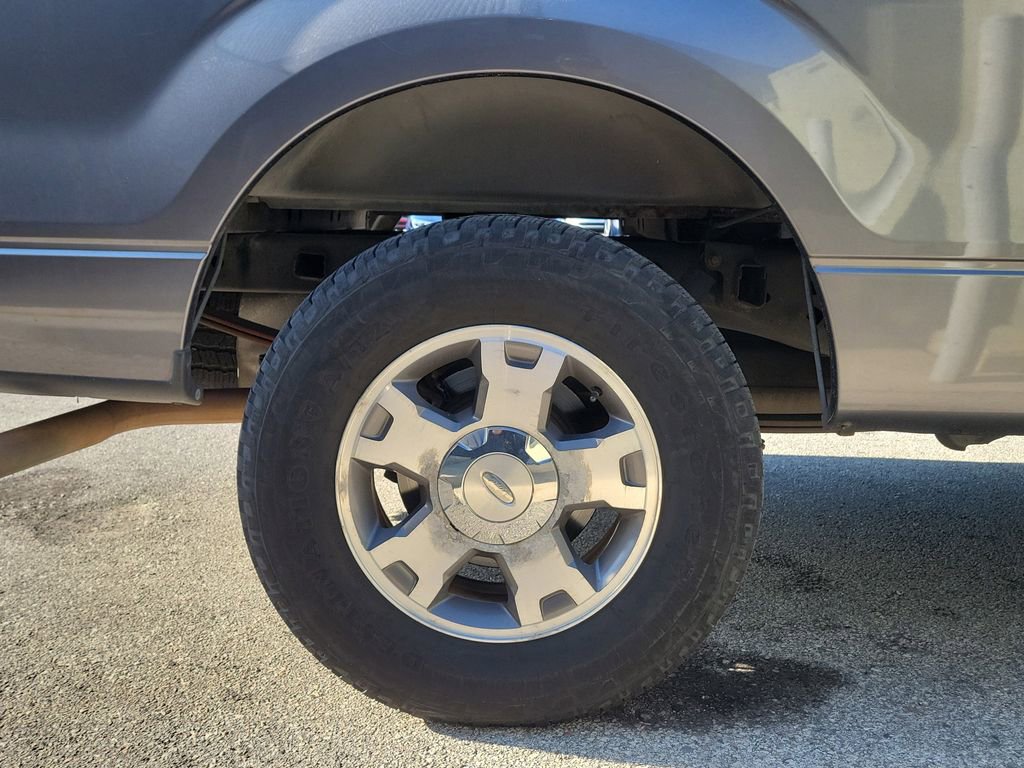 Used 2010 Ford F150 STX image 16