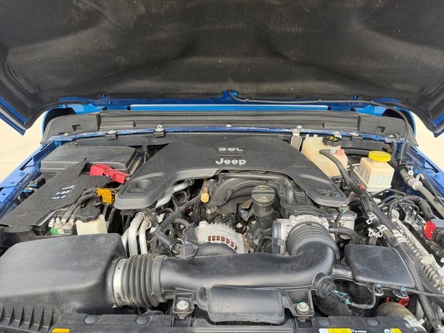 Used 2021 Jeep Gladiator Mojave AWD/4WD image 23