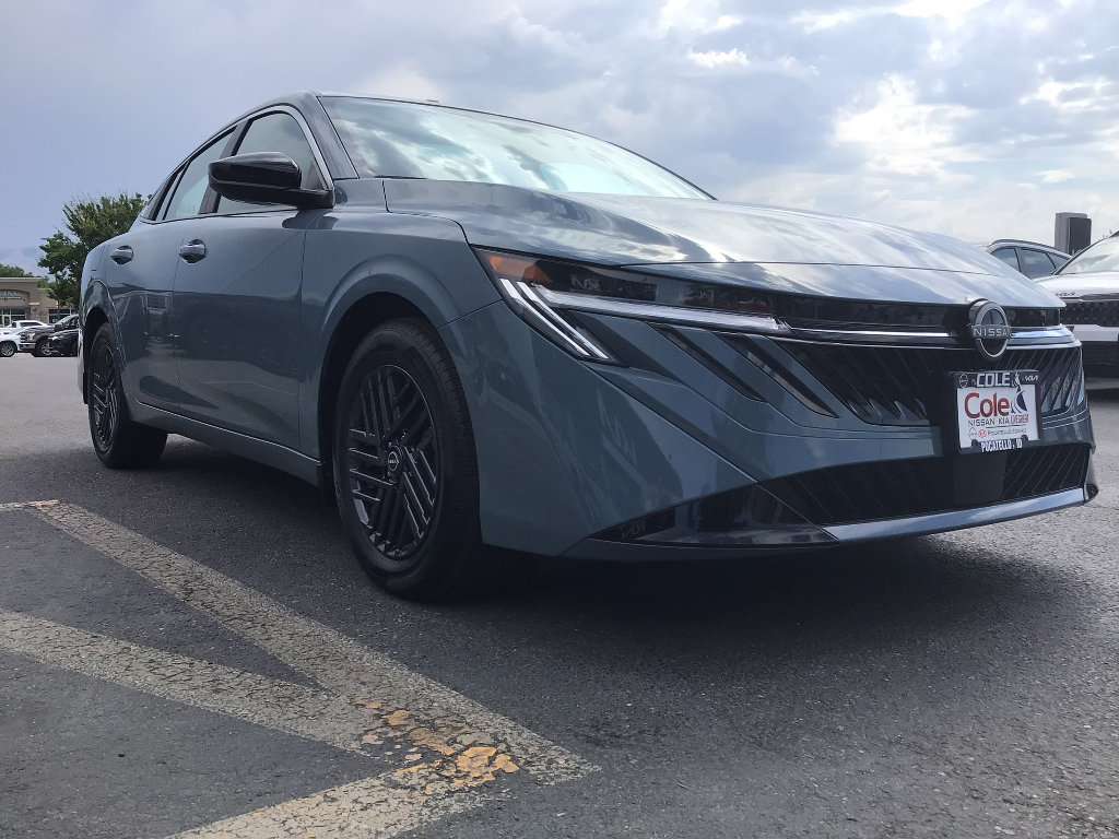 New 2026 Nissan Sentra SR w/ SR Premium Package