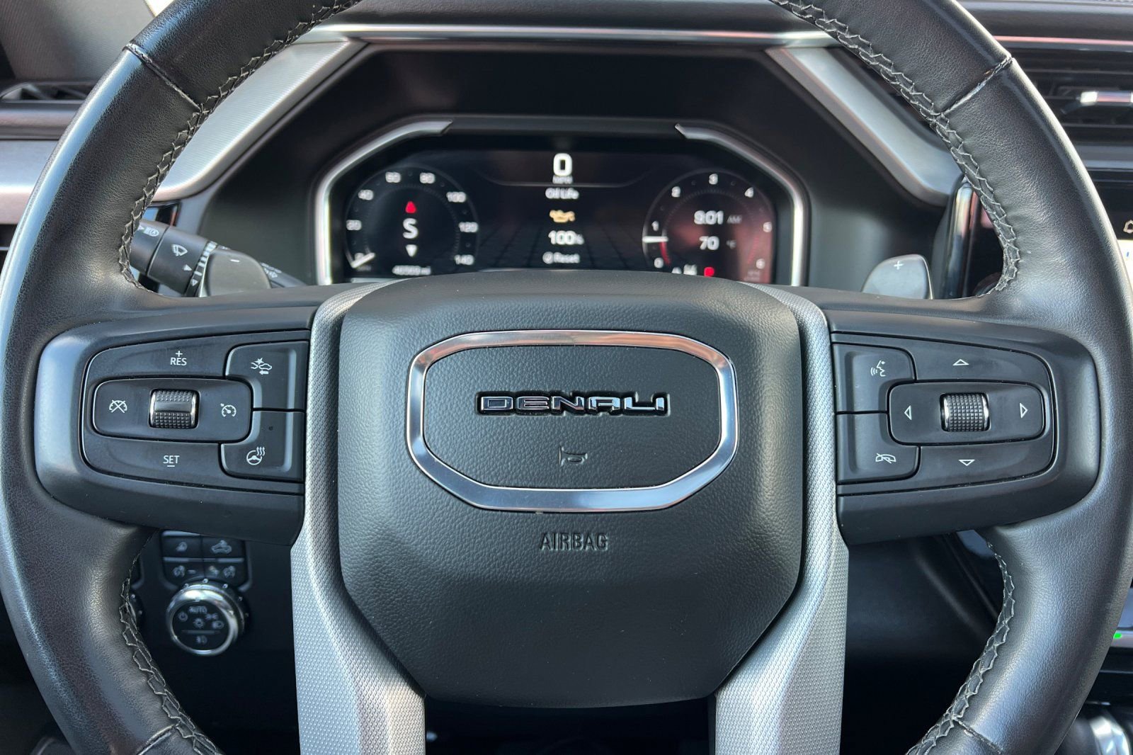 Used 2023 GMC Sierra 1500 Denali w/ Denali Reserve Package image 32