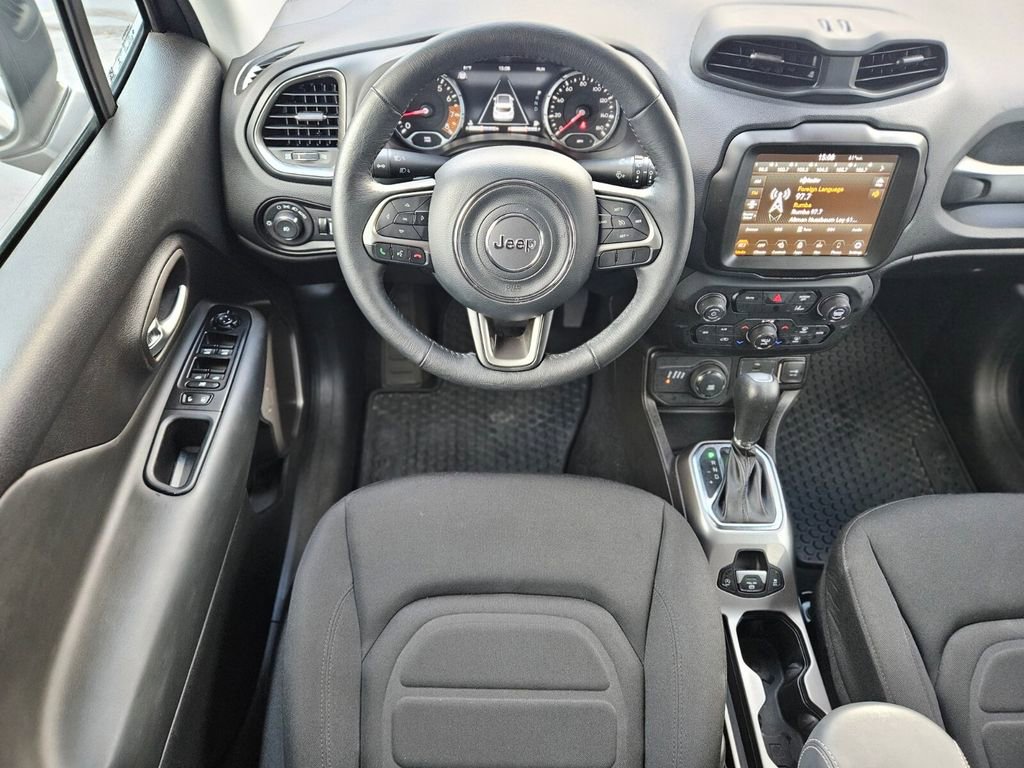 Used 2022 Jeep Renegade Latitude w/ Convenience Group image 11