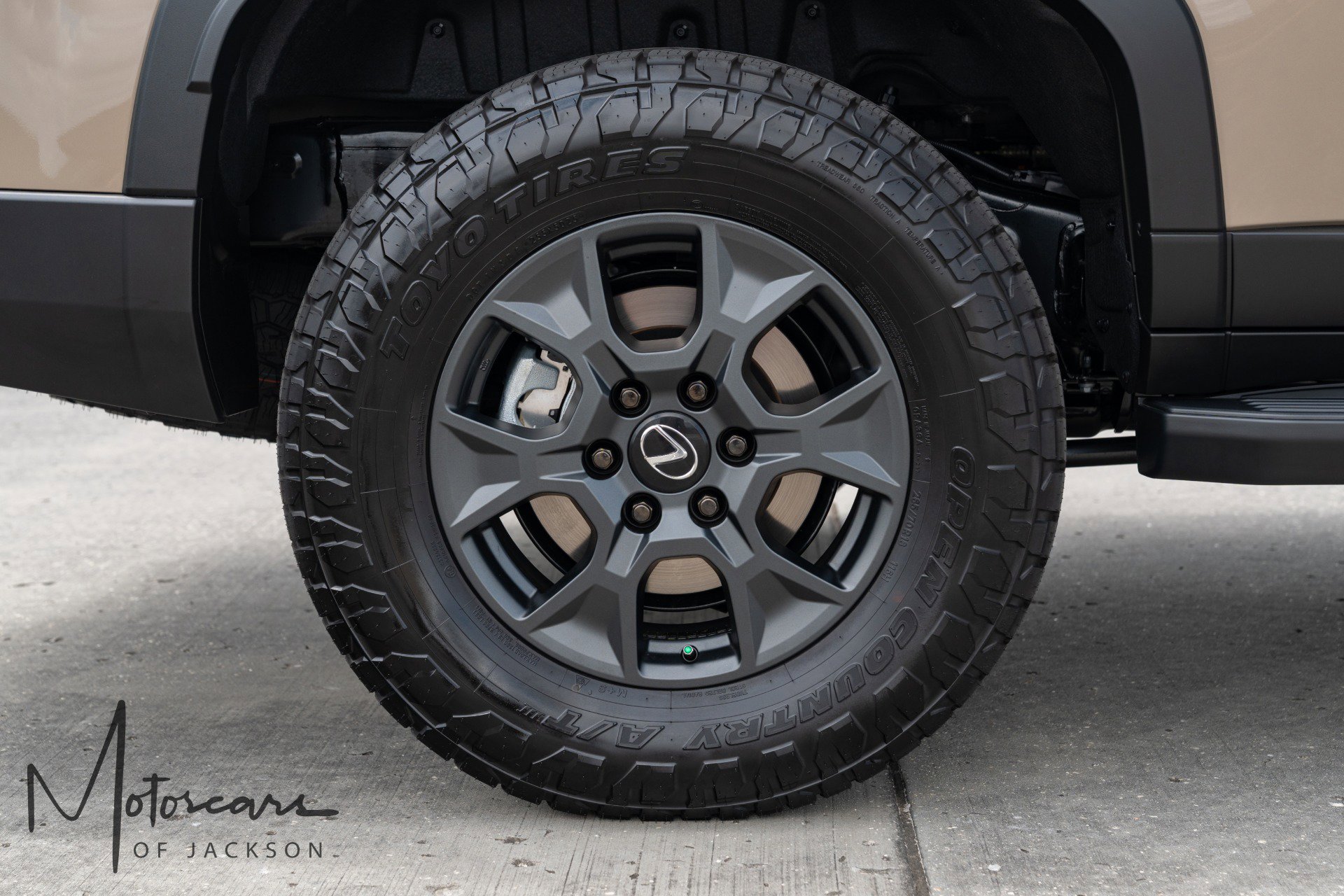 Used 2026 Lexus GX 550 AWD/4WD image 36