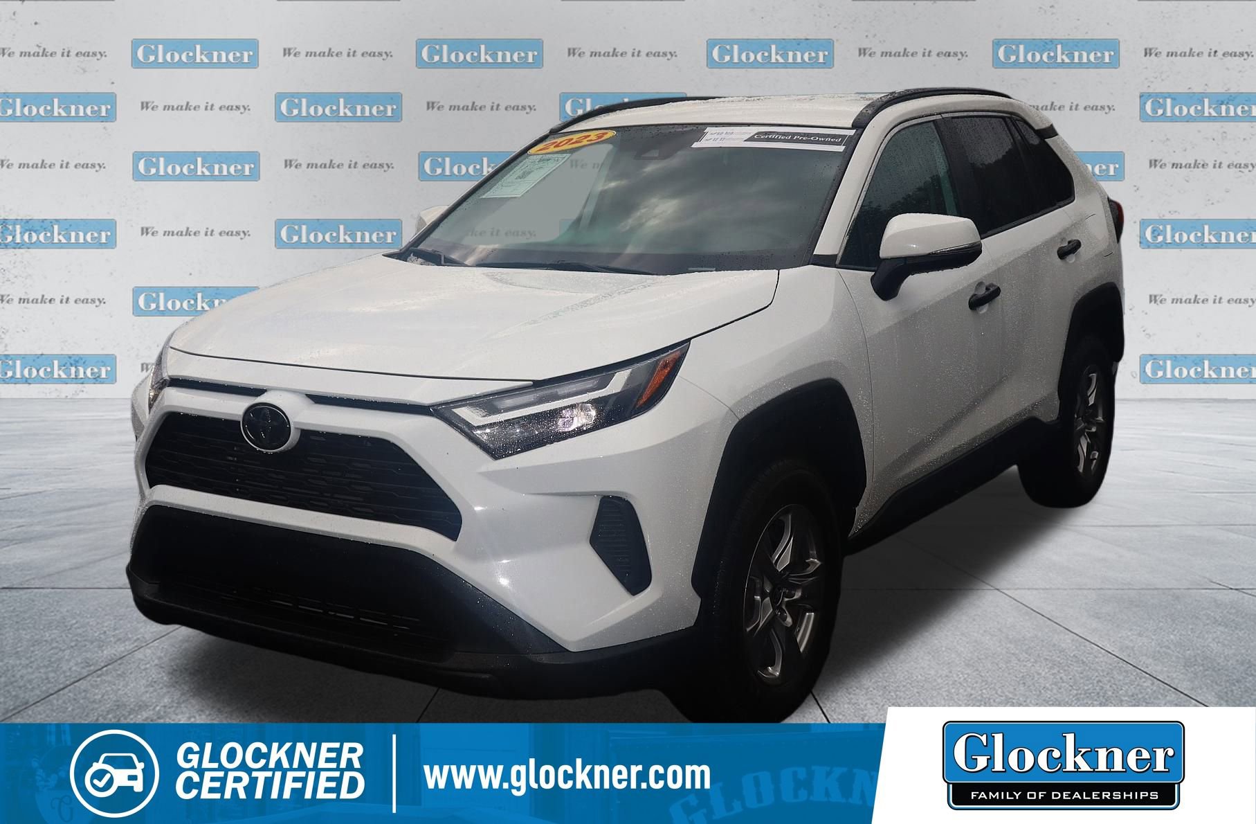 Used 2023 Toyota RAV4 XLE image 1