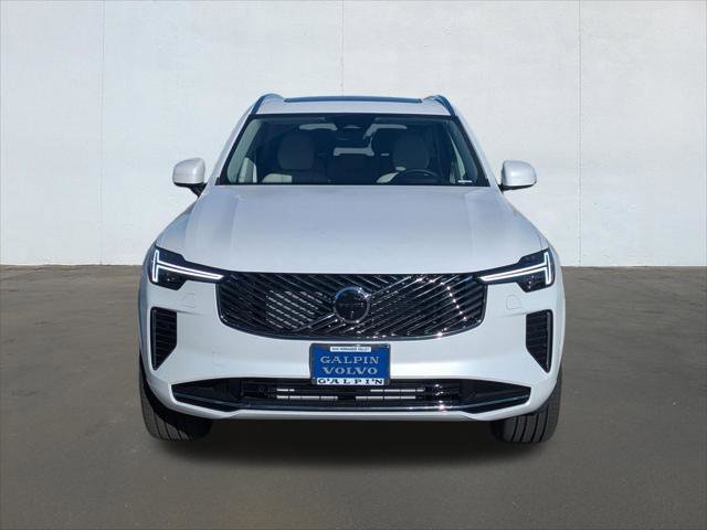 New 2026 Volvo XC90 T8 Ultra w/ Protection Package Premier image 4