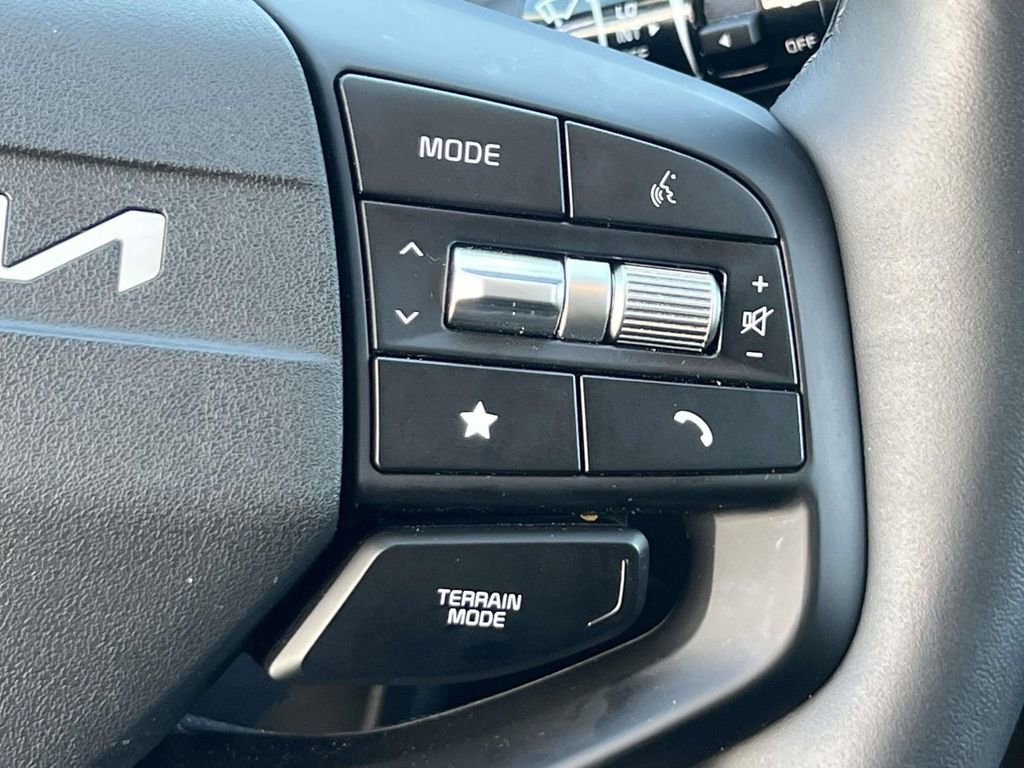 Used 2026 Kia Sportage LX w/ LX Convenience Package image 22